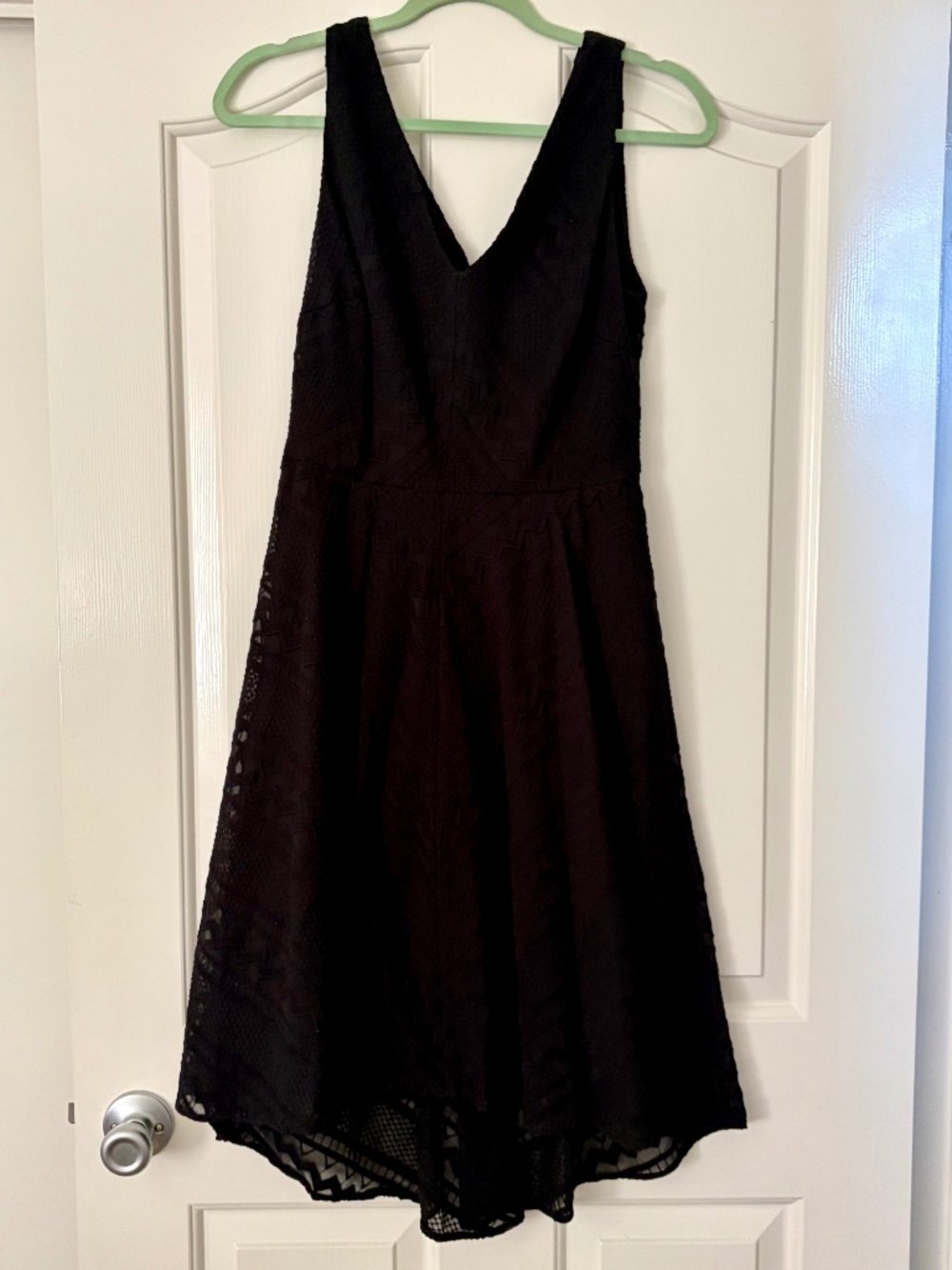NWT - Women’s Sleeveless DKNY black dress Size 2